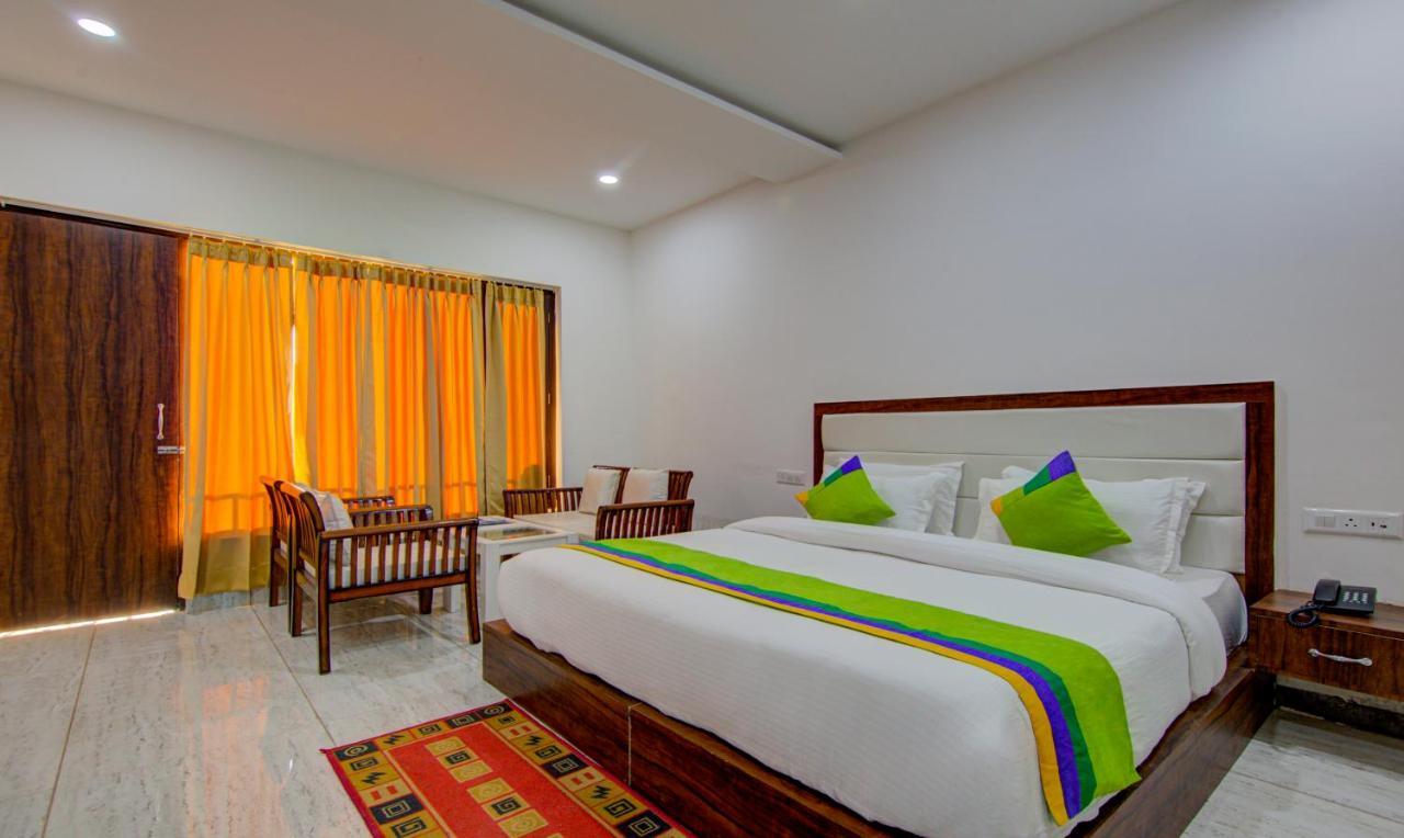 Treebo Down Town, Dalhousie Hotel Luaran gambar